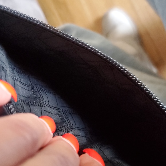 Dunhill Elegant Luxury Black Fine Leather Clutch Travel bag wristlet unisex EUC - Picture 8 of 8